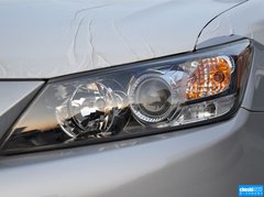2011款 2.5L 自动 豪华版