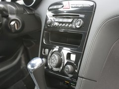 2011款 RCZ 1.6T 自动 时尚型