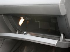 2011款 RCZ 1.6T 自动 时尚型