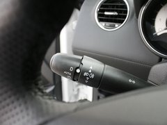 2011款 RCZ 1.6T 自动 时尚型