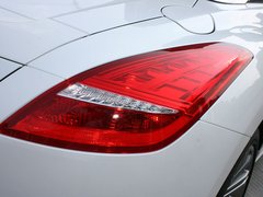 2011款 RCZ 1.6T 自动 时尚型