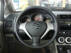 2011款 1.3L 自动 舒适型