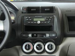 2011款 1.3L 自动 舒适型