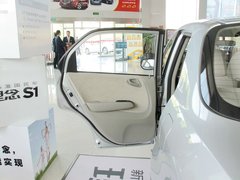 2011款 1.3L 自动 舒适型
