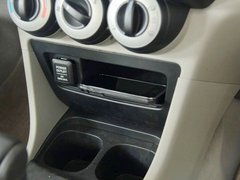 2011款 1.3L 自动 舒适型