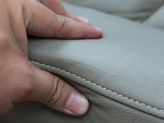 2011款 1.3L 自动 舒适型