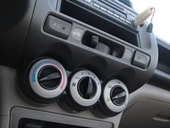 2011款 1.3L 自动 舒适型