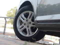 2011款 1.3L 自动 舒适型