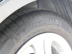2011款 1.3L 自动 舒适型