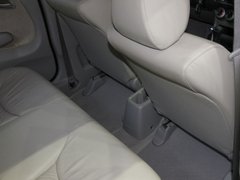 2011款 1.3L 自动 舒适型