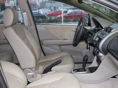 2011款 1.3L 自动 舒适型