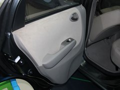 2011款 1.3L 自动 舒适型