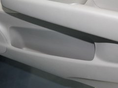 2011款 1.3L 自动 舒适型