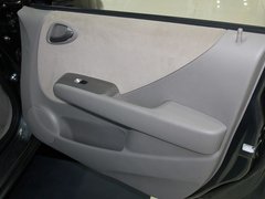 2011款 1.3L 自动 舒适型