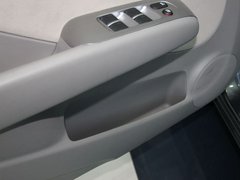 2011款 1.3L 自动 舒适型