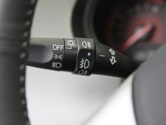 2011款 1.3L 自动 舒适型