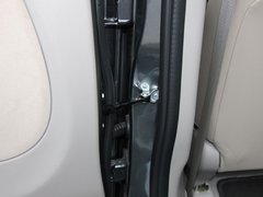 2011款 1.3L 自动 舒适型