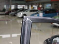 2011款 1.3L 自动 舒适型