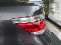 2011款 1.3L 自动 舒适型