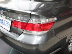 2011款 1.3L 自动 舒适型