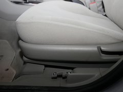 2011款 1.3L 自动 舒适型