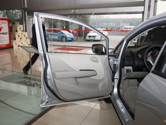 2011款 1.3L 自动 舒适型