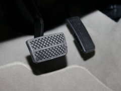 2011款 1.3L 自动 舒适型