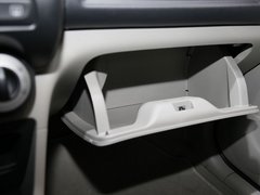 2011款 1.3L 自动 舒适型