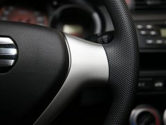 2011款 1.3L 自动 舒适型