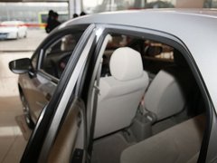 2011款 1.3L 自动 舒适型