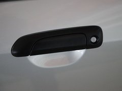 2011款 1.3L 自动 舒适型