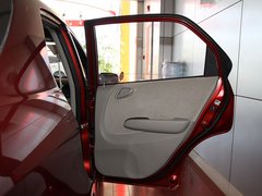 2011款 1.3L 自动 舒适型