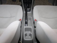 2011款 1.3L 自动 舒适型