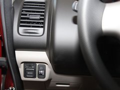 2011款 1.3L 自动 舒适型