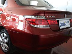 2011款 1.3L 自动 舒适型