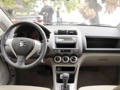2011款 1.5L 自动 豪华版