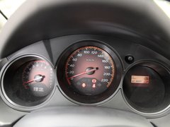 2011款 1.5L 自动 豪华版