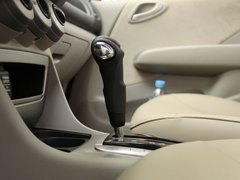 2011款 1.5L 自动 豪华版