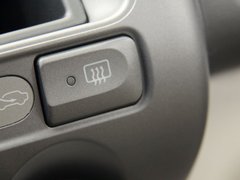 2011款 1.5L 自动 豪华版
