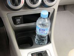 2011款 1.5L 自动 豪华版