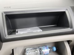 2011款 1.5L 自动 豪华版