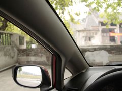 2011款 1.5L 自动 豪华版