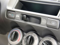 2011款 1.5L 自动 豪华版