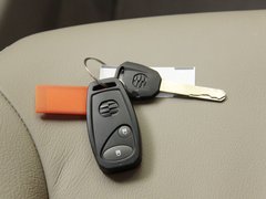 2011款 1.5L 自动 豪华版