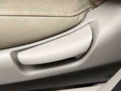 2011款 1.5L 自动 豪华版