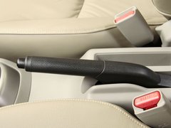 2011款 1.5L 自动 豪华版