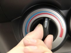 2011款 1.5L 自动 豪华版