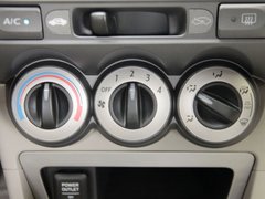 2011款 1.5L 自动 豪华版