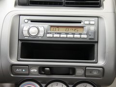 2011款 1.5L 自动 豪华版