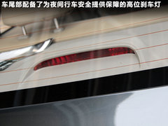 2011款 1.5L 自动 豪华版